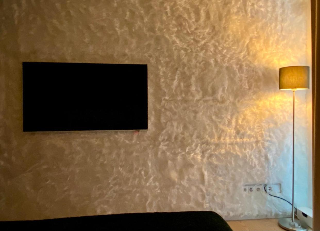 Alpen-Panorama Suite - Einzigartige Privatsuite Hoch Ueber Muenchen, 12Tes Og, Alpenblick, Loggia, Whirlpool, 15 Minuten Zum Zentrum, Ruhe Und Erholung In Der Stadt Muenchen Fuer Privat Und Geschaeftlich Reisende Zewnętrze zdjęcie