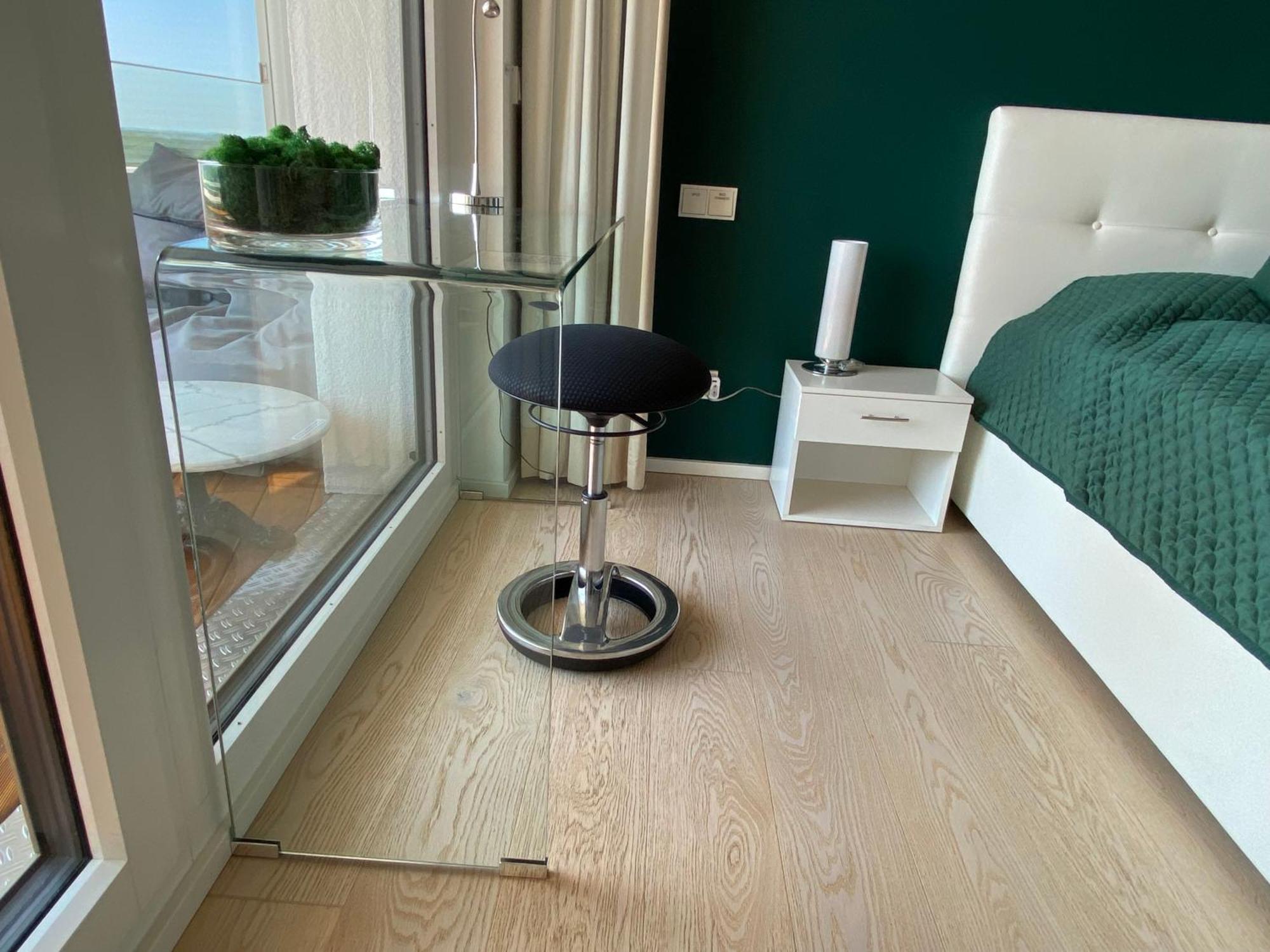 Alpen-Panorama Suite - Einzigartige Privatsuite Hoch Ueber Muenchen, 12Tes Og, Alpenblick, Loggia, Whirlpool, 15 Minuten Zum Zentrum, Ruhe Und Erholung In Der Stadt Muenchen Fuer Privat Und Geschaeftlich Reisende Zewnętrze zdjęcie